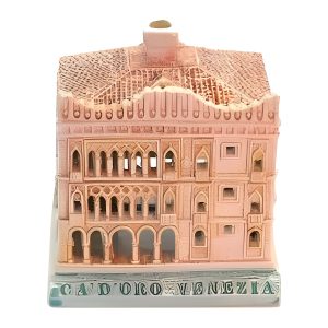 Miniature di monumenti in resina