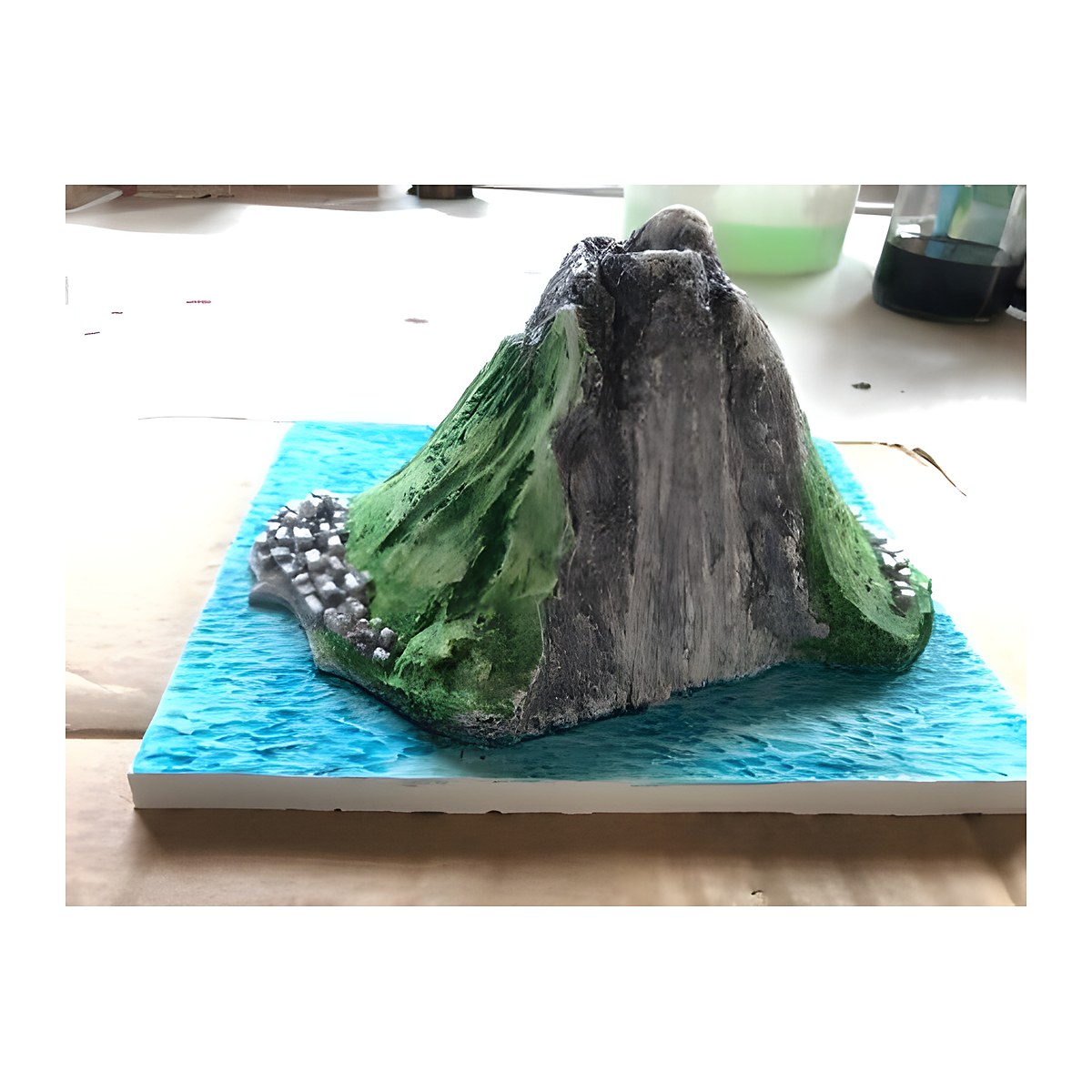 Miniature di monumenti in resina - immagine 32